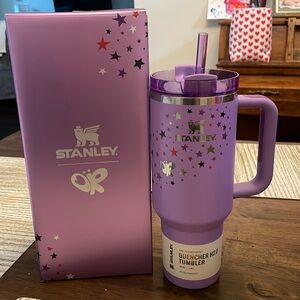 Olivia Rodrigo Stanley - 40oz Tumbler